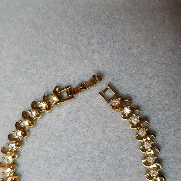 Cubic Zirconia Goldtone S Curve Bracelet - Picture 2 of 3